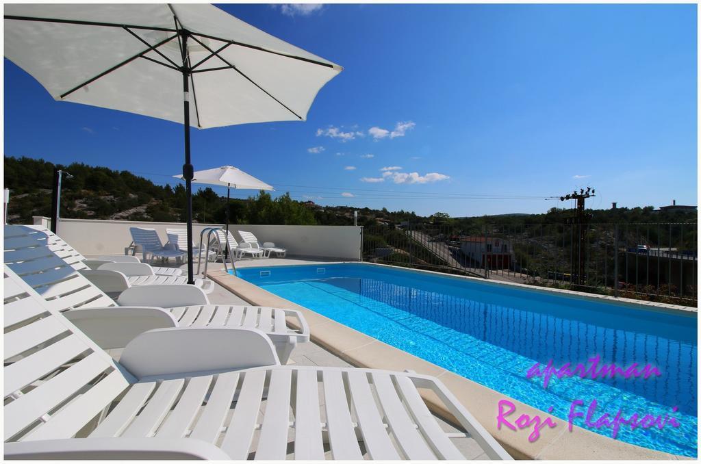 Apartments Huljev Primosten Luaran gambar