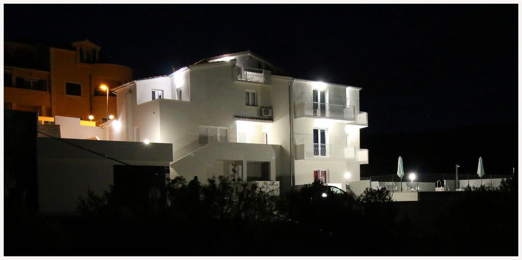 Apartments Huljev Primosten Luaran gambar