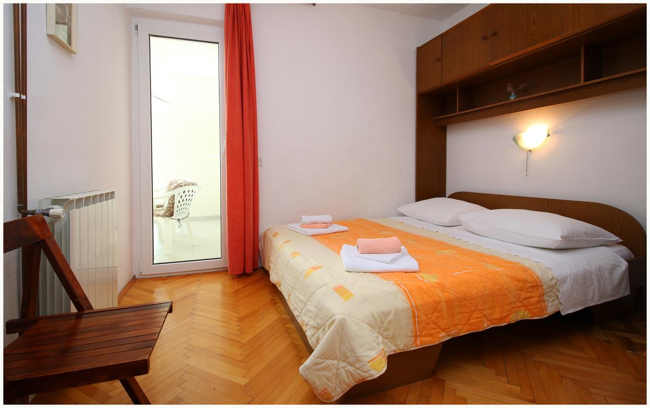 Apartments Huljev Primosten Luaran gambar
