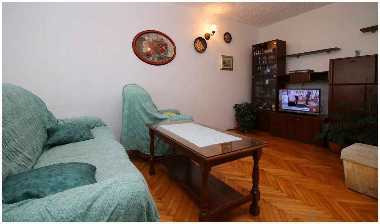 Apartments Huljev Primosten Luaran gambar