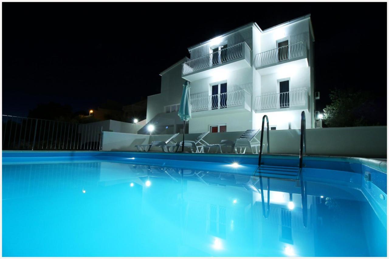 Apartments Huljev Primosten Luaran gambar
